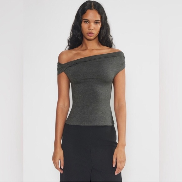 Aritzia Tops - Aritzia Heather Charcoal Off-the-Shoulder Top